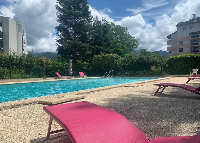 Kusmi Love Piscine Proche Du Lac